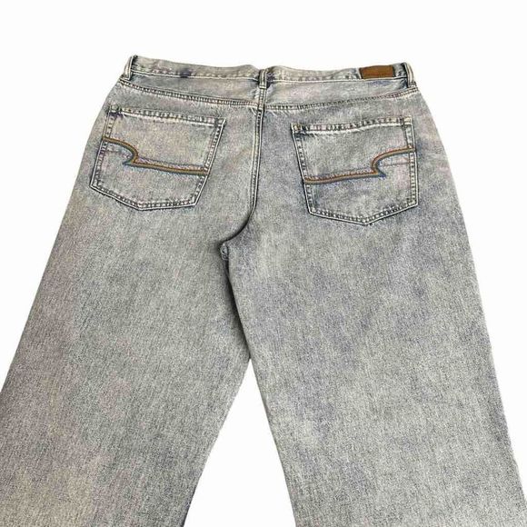 NWT American Eagle AE Pride '90s Boyfriend Jean - Picture 7 of 12